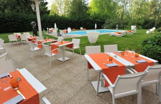 BEST WESTERN LE LONGCHAMP 2