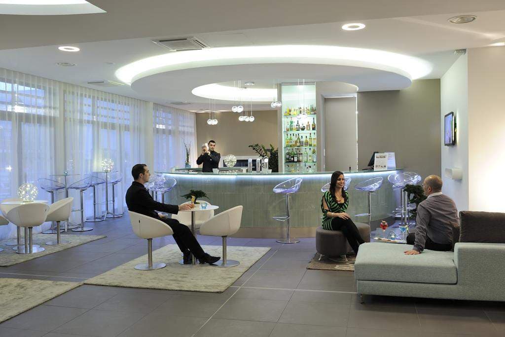 NOVOTEL AVIGNON CENTRE  2