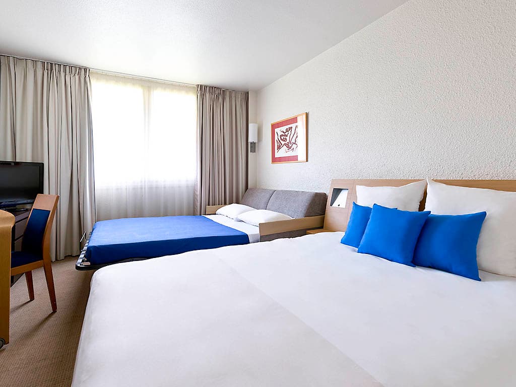 NOVOTEL SOPHIA ANTIPOLIS  4