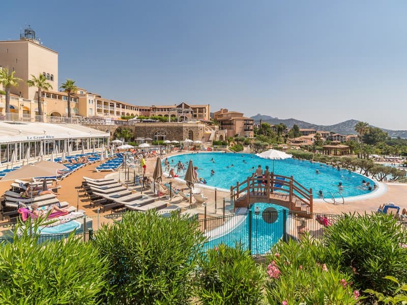 PIERRE & VACANCES - VILLAGE CLUB CAP ESTEREL 
