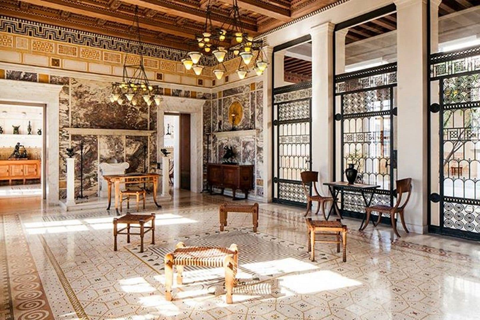 VILLA GRECQUE KéRYLOS 4