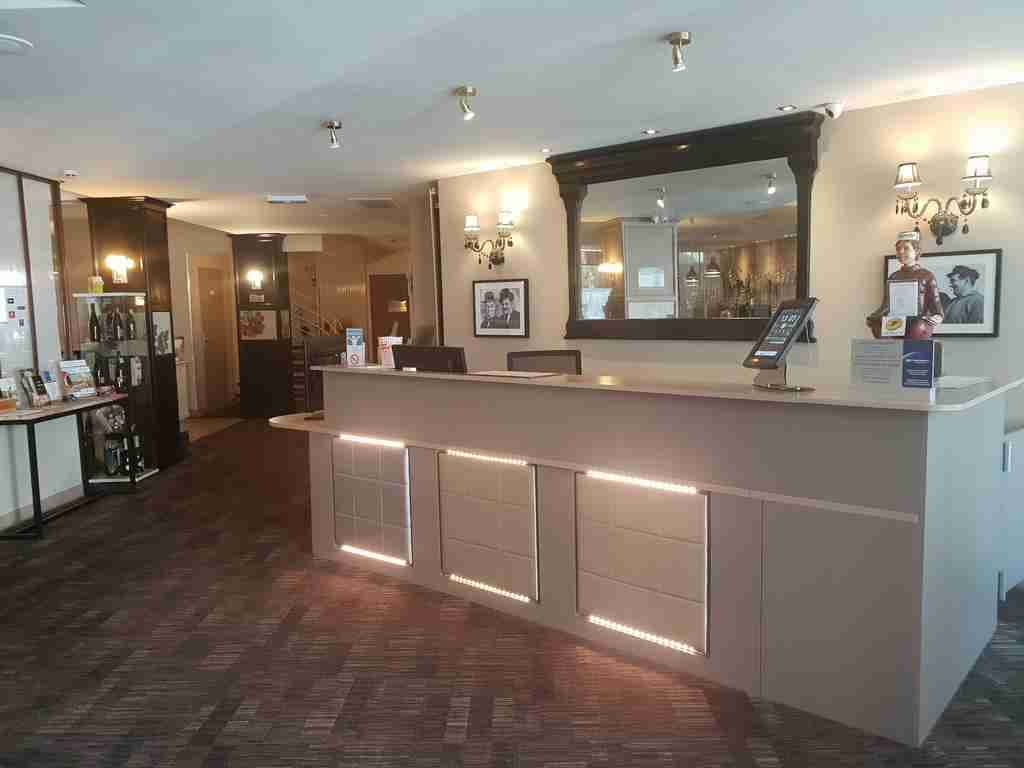 BEST WESTERN L'ARTIST HOTEL
