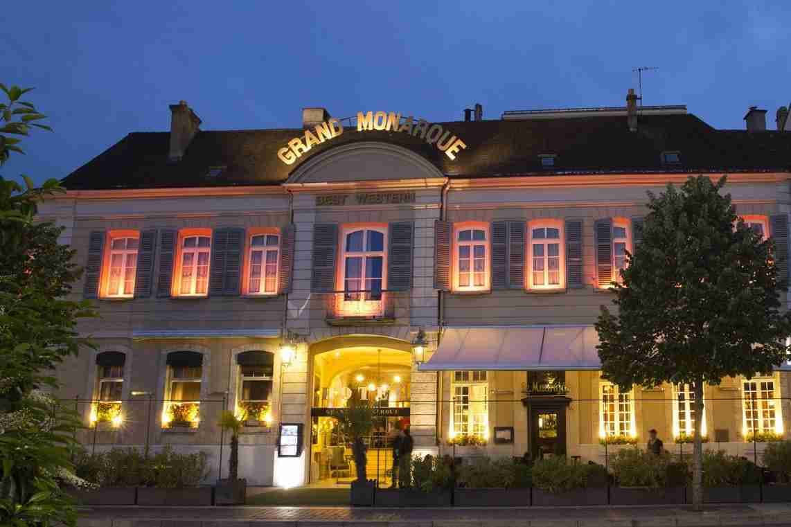 BEST WESTERN HôTEL LE GRAND MONARQUE