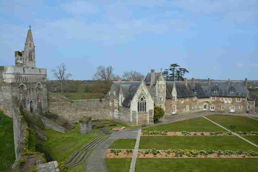 CHÂTEAU DU PLESSIS-MACE