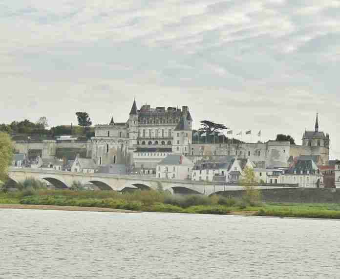 NOVOTEL AMBOISE