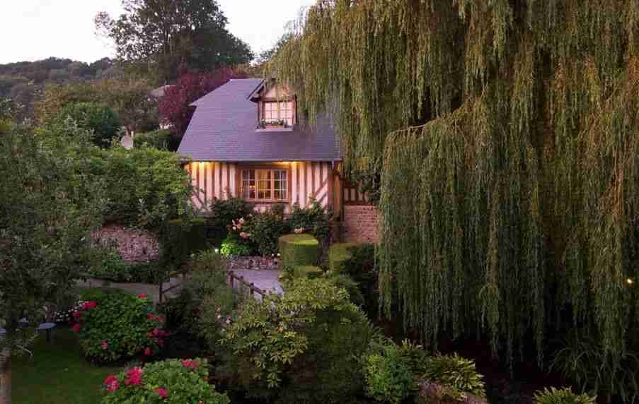 AUBERGE DE LA SOURCE