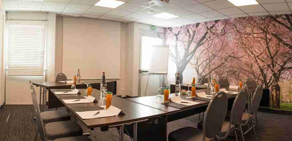 BEST WESTERN PARIS SAINT-QUENTIN 2