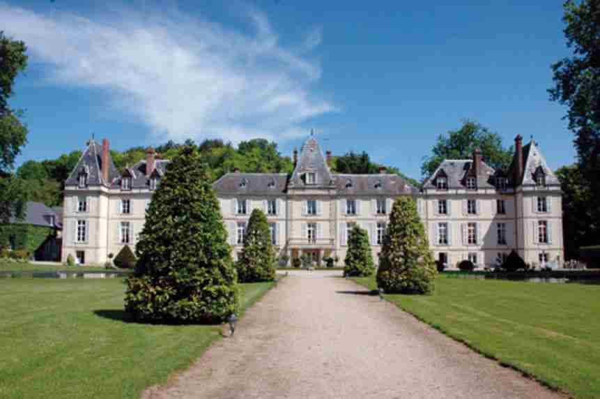 CHÂTEAU D'AVENY