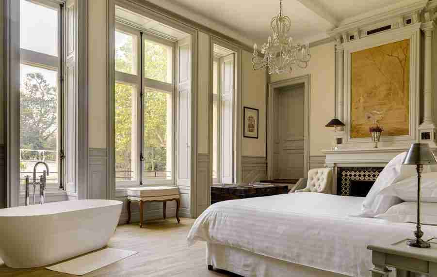 CHÂTEAU LES CARRASSES  3