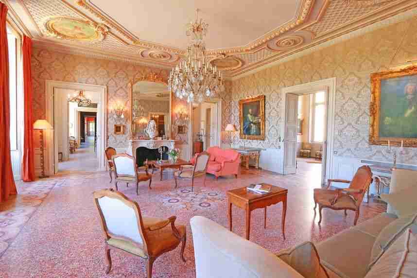 CHÂTEAU DE PENNAUTIER 3