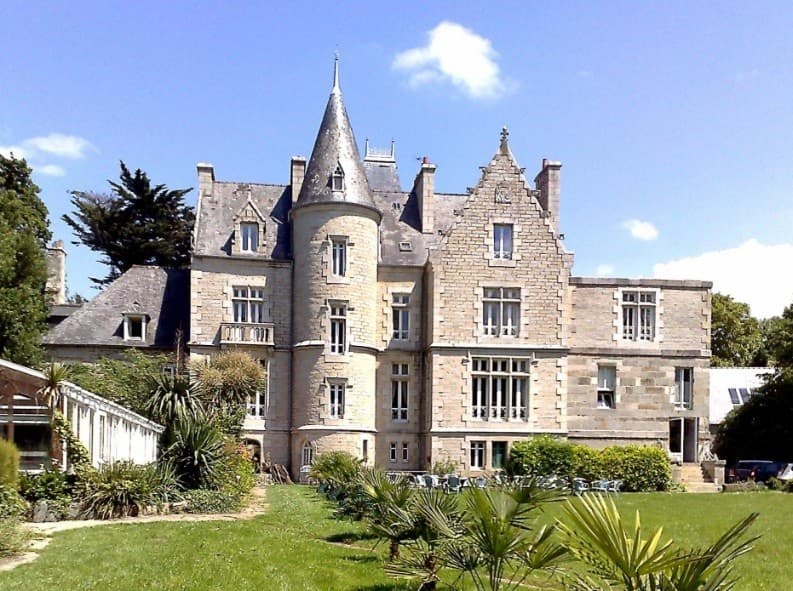 CHÂTEAU DU VAL