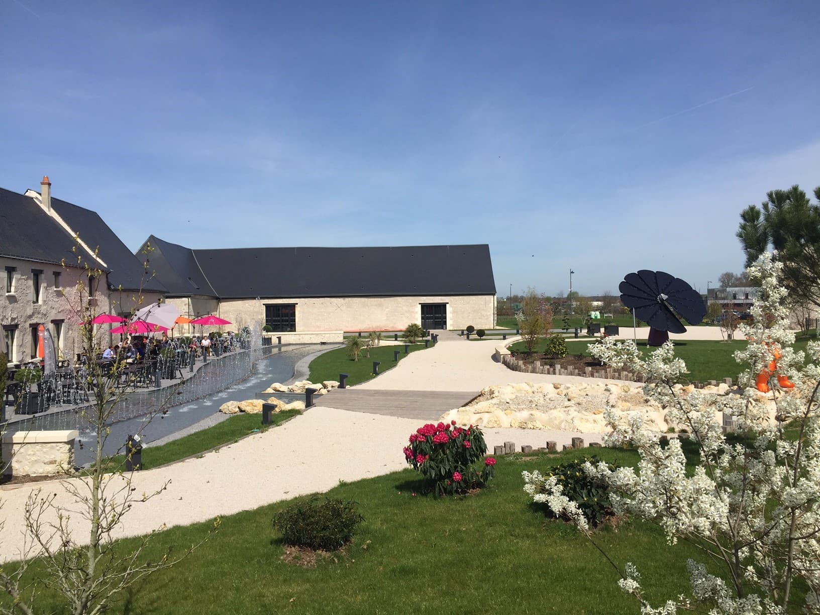 DOMAINE DE THAIS