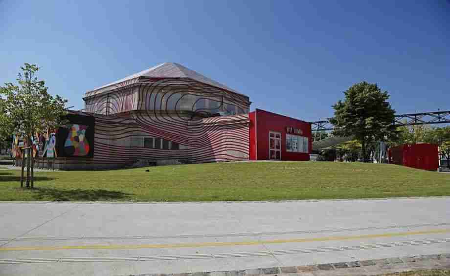 FOLIES VILLETTE