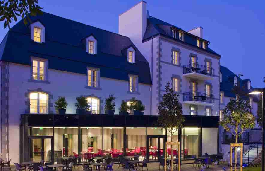 DOMAINE DE PONT-AVEN ART GALLERY RESORT