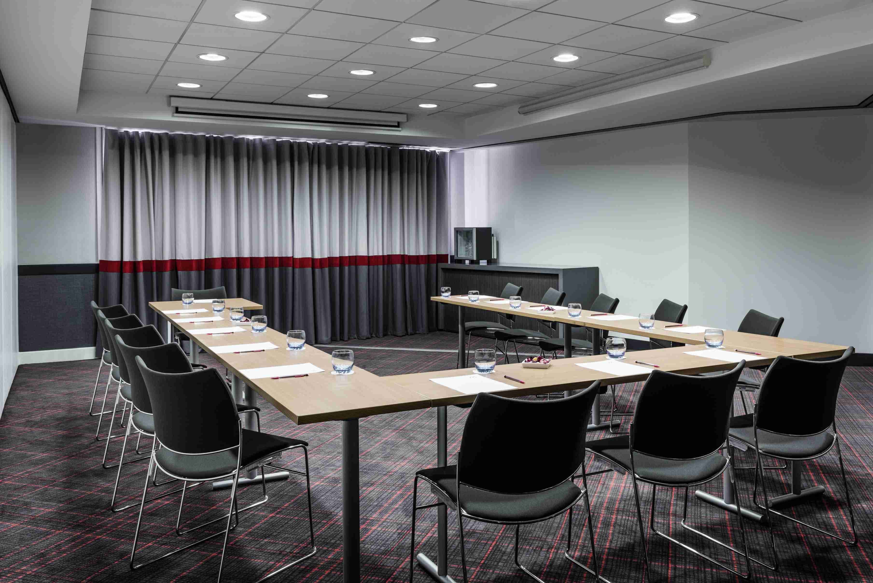MERCURE PARIS GRANDE ARCHE 2