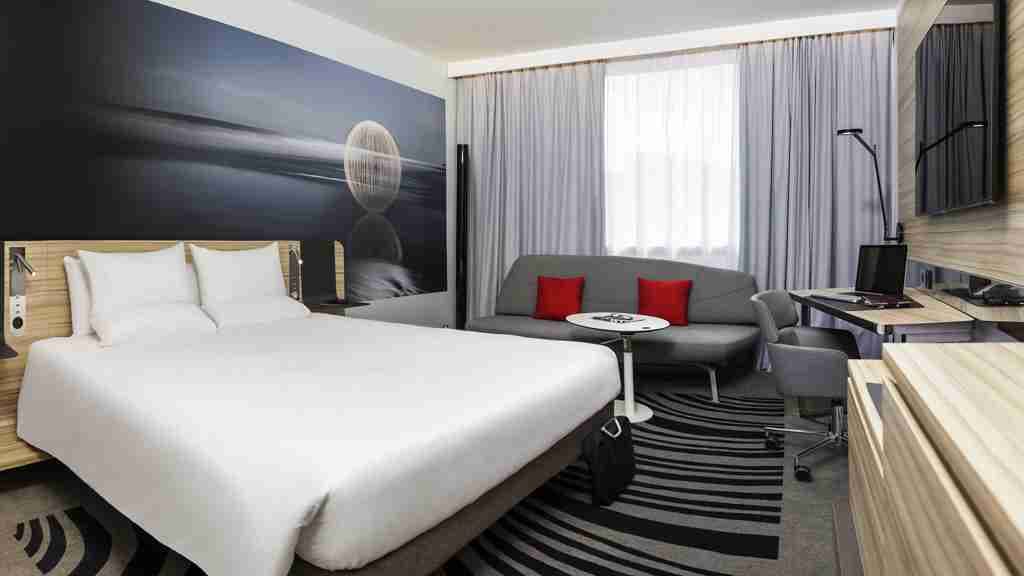 NOVOTEL STRASBOURG CENTRE HALLES 3